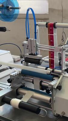 Semi-automatic Flat-labeling Machine CH-615 for Plastic Boxes and Conical Bottles and Capable of Applying Anti-counterfeiting Labels